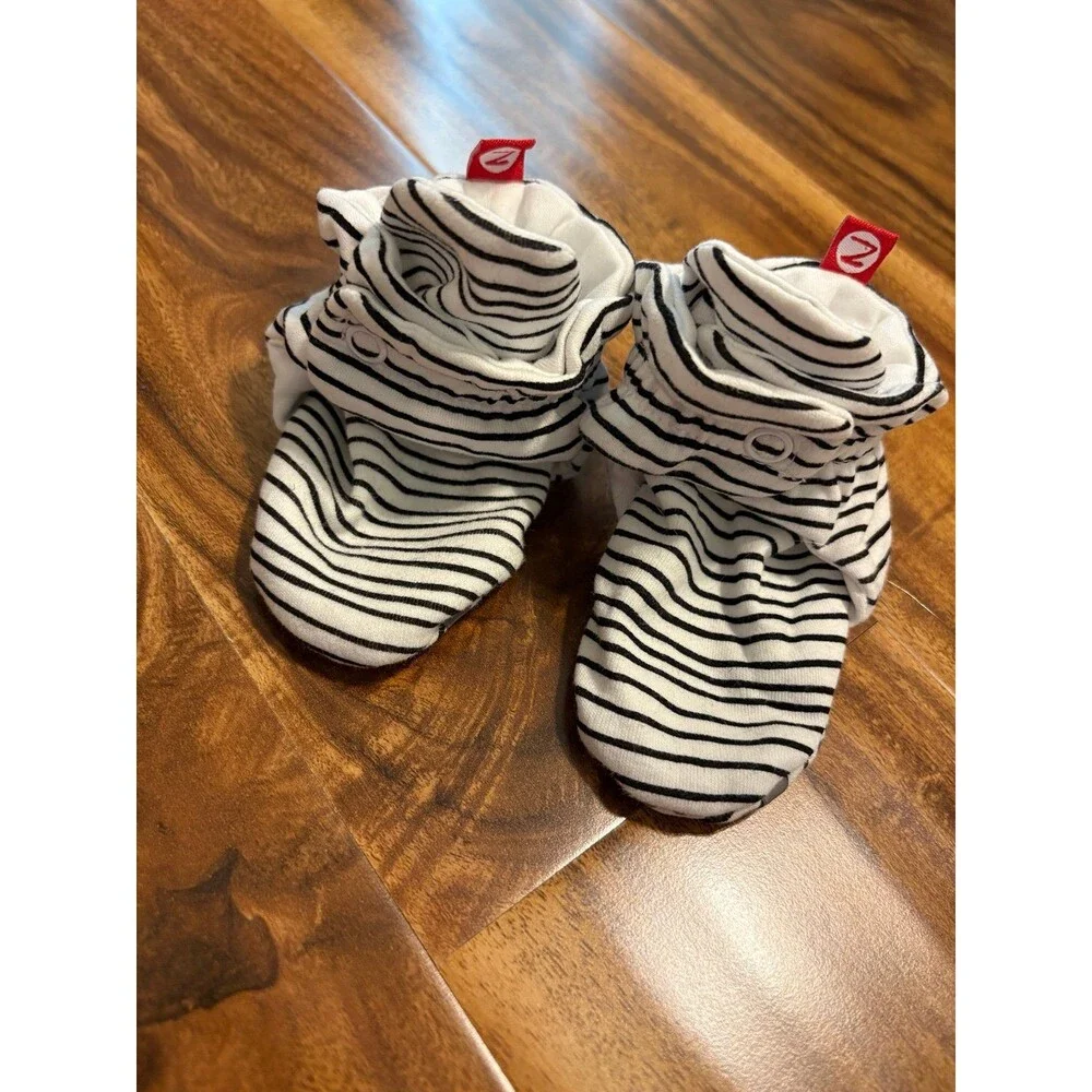 Zutano Cotton Gripper Booties, Black and White Stripe, Size 12M